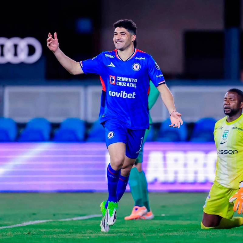 Cruz Azul, con Kevin Mier en el arco, ganó el partido amistoso ante Atlético Nacional, en el duelo disputado en Estados Unidos. FOTO: Tomada de X @CruzAzul