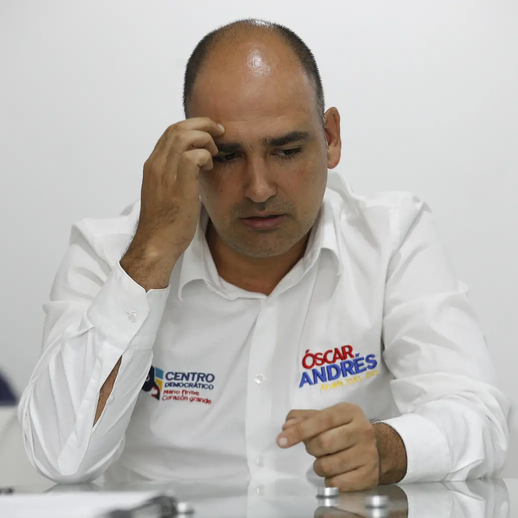 Óscar Andrés Pérez, exalcalde de Bello condenado por los delitos de contrato sin cumplimiento de los requisitos legales y peculado por apropiación. Imagen tomada durante una entrevista realizada en 2019. FOTO: Manuel Saldarriaga Quintero