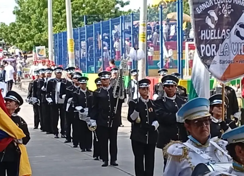 36 adultos mayores conforman una de las bandas más queridas del municipio de Barbosa. FOTO: Cortesía ‘Huellas por la vida’