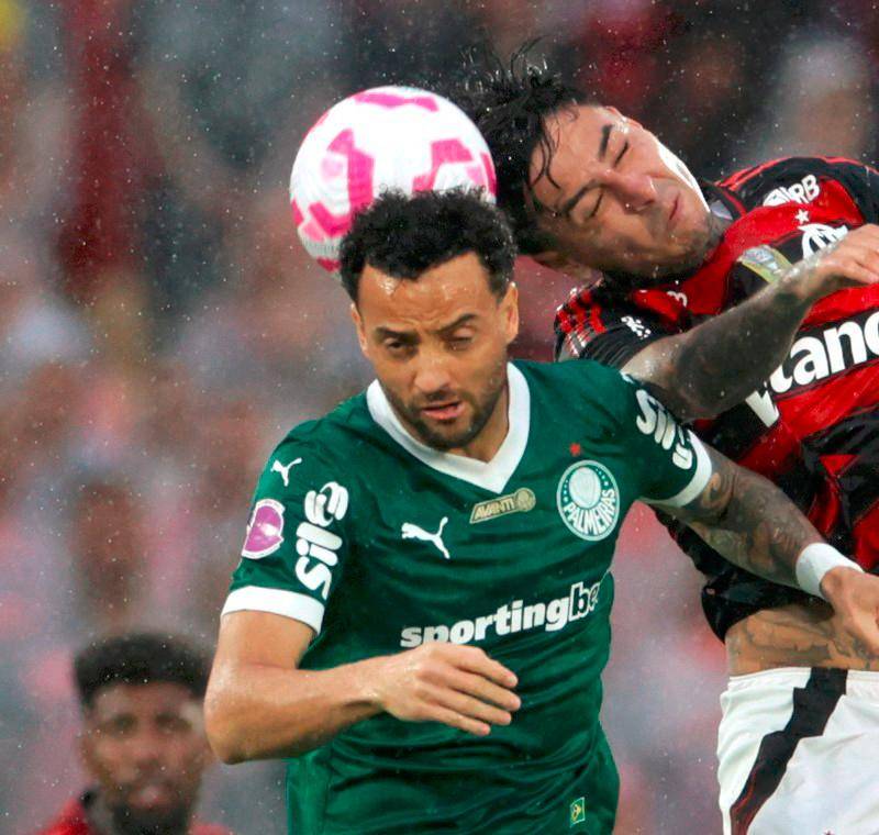 Un duelo como el de la final de la edición de este año, entre Flamengo y Palmeiras, se podría dar en la fase de Liga si la Libertadores adopta el formato de Champions. FOTO CONMEBOL