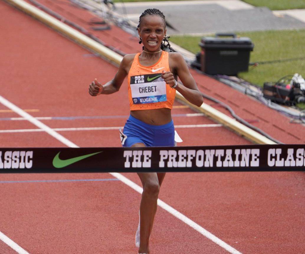 La atleta keniana rompió una marca que poseía la etíope Letesenbet Gidey desde 2021. FOTO: TOMADA DEL X DE @FloTrack