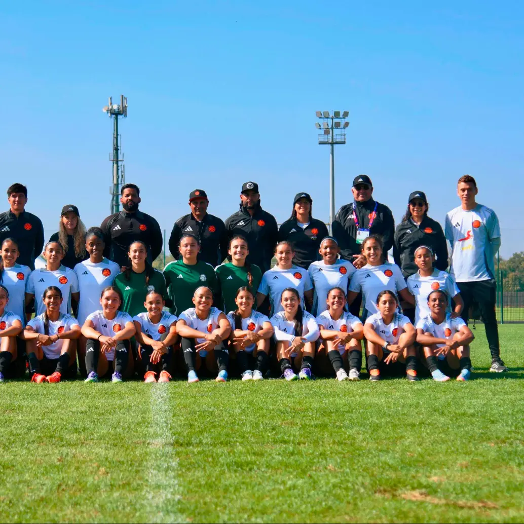 Todo el plantel de la Selección Colombia Sub-17 Femenina está listo para el debut en Marruecos. FOTO FCF