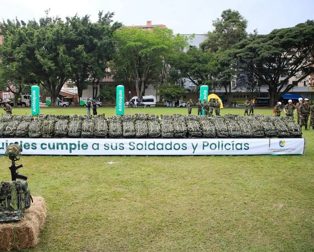 Evento de la Gobernación donde se entregaron elementos adquiridos con el impuesto. FOTO: Cortesía