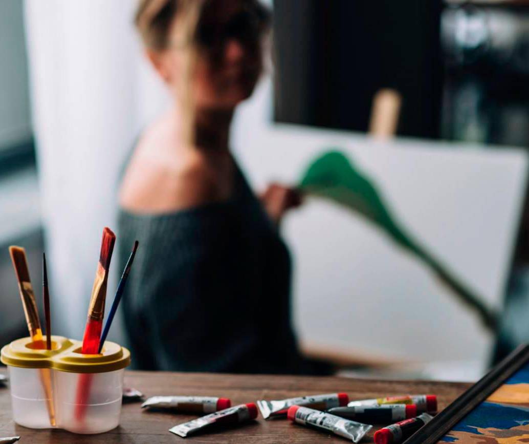 Solo uno de cada 25 adolescentes acaba trabajando en el sector creativo. Foto Agencia Sinc