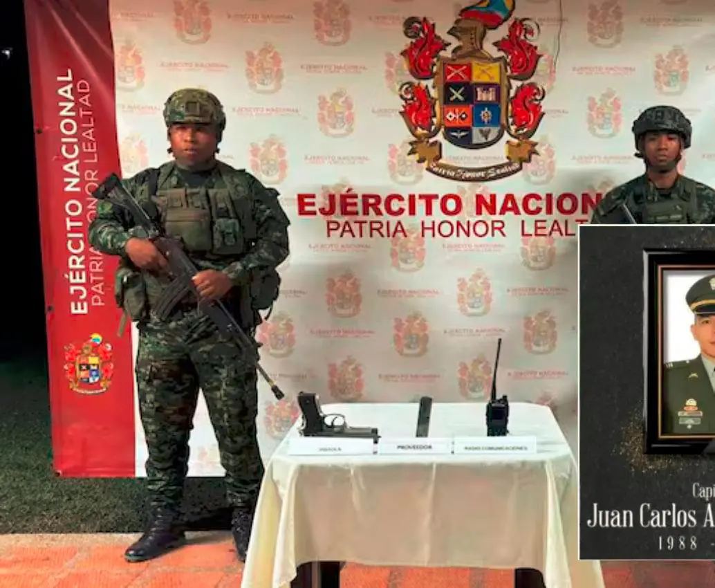 Un arma de fuego y un radio se le encontraron a alias Malacara, el presunto responsable del asesinato del capitán Juan Carlos Amaya Méndez el pasado 10 de junio. FOTO: CORTESÍA