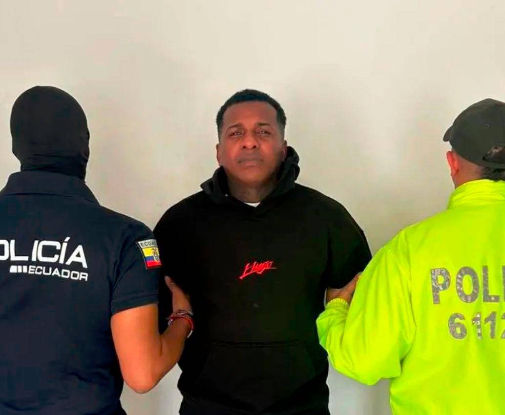 Marlon Andrés Valencia Espinosa, alias Fénix, fue el último gran capo caído en Antioquia, tras su captura en una urbanización del municipio de La Estrella. FOTO: CORTESÍA MINISTERIO DEL INTERIOR DE ECUADOR