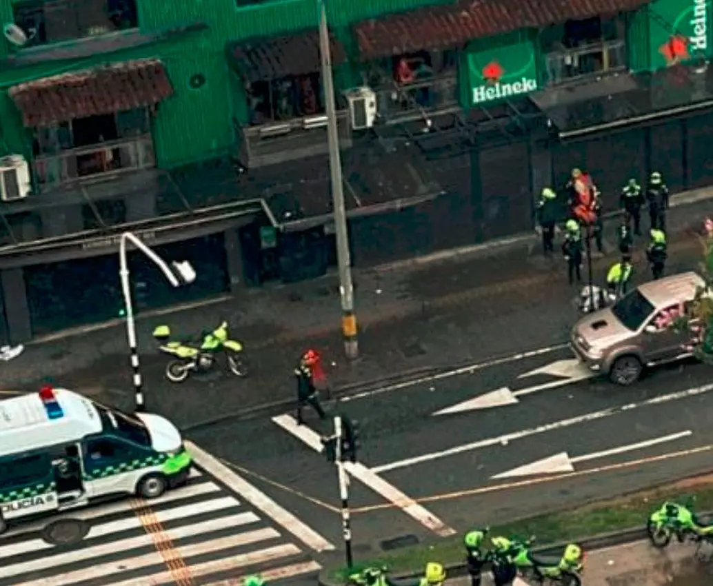 Flor María Mosquera se encontraba barriendo las calles cuando ocurrió el tiroteo contra John Jairo Mazo Paniagua. Ambos fallecieron. FOTO: CORTESÍA