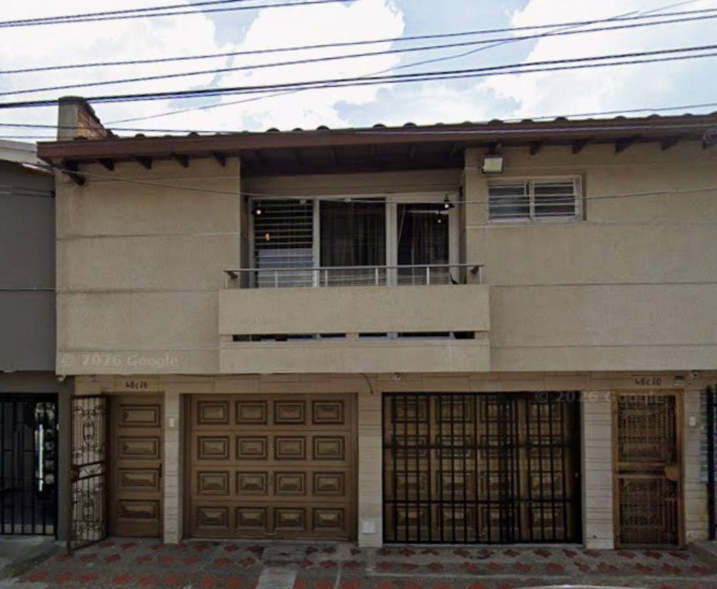 Dentro de esta casa, en el barrio Estadio, ocurrió el asesinato del estadounidense Jean Roody Dagobert, de 36 años. FOTO: GOOGLE MAPS