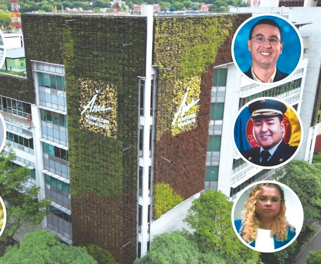 Estos son algunos de los presuntos implicados por la presunta corrupción entre el Área Metropolitana y los bomberos de Itagüí. Primera columna, de arriba a abajo: Miguel Quintero (hermano del exalcalde Daniel Quintero), Álvaro Villada (exsubdirector financiero Área Metropolitana) y Elkin González (exjefe de Bomberos de Itagüí). Segunda columna, de arriba a abajo: Juan David Palacio (exdirector Área Metropolitana), Misael Cadavid (exgerente de Bomberos Itagüí) y María Yaneth Rúa (profesional Área Metropolitana). A Quintero y Villada no los han llamado, pero los mencionan testigos. FOTOS:<b><span class="mln_uppercase_mln"> </span></b><span class="mln_uppercase_mln">Cortesía</span>