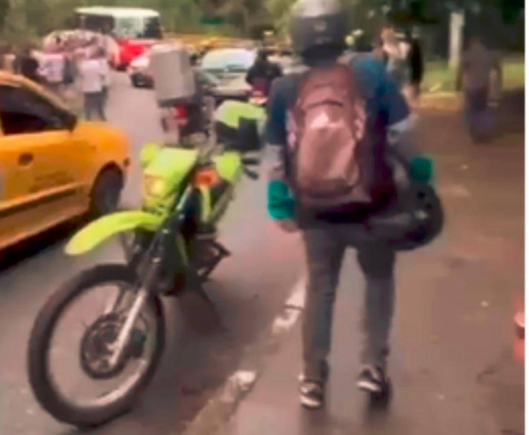 Las autoridades intervinieron en la zona para capturar a los presuntos implicados en el hurto a un corresponsal bancario. FOTO: CORTESÍA