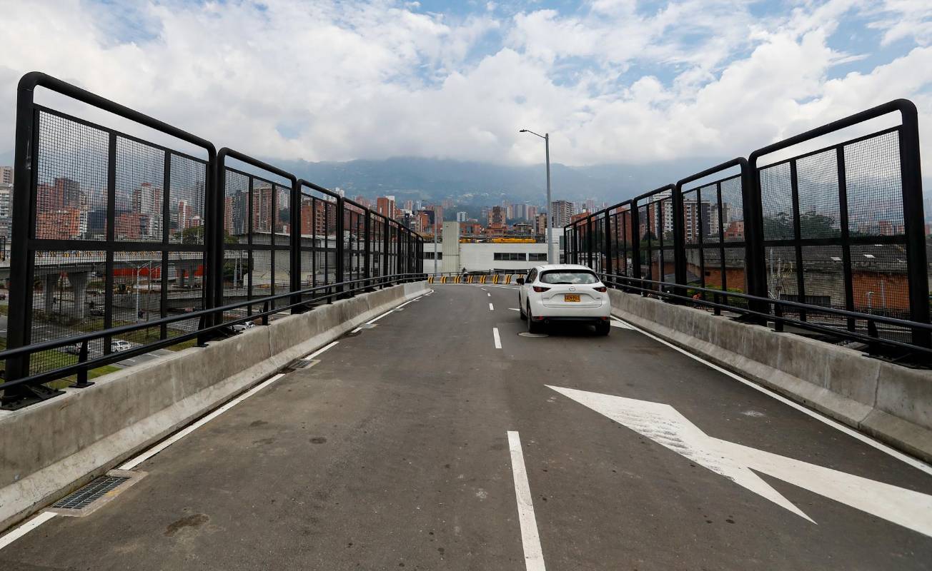 Se calcula que recibirán un promedio de 11.000 vehículos en hora pico diario. Foto: Manuel Saldarriaga Quintero.