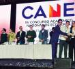 En la foto, los ganadores del concurso Cane 2025, Samuel Acosta, Jerónimo Salazar, Sara Echeverri, Sandra Gómez y Zapata. FOTO Eafit