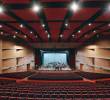 El Teatro de la Universidad de Medellín es uno de los escenarios culturales más grandes del país. Allí se presentan shows de distinto tipo, entre ellos comedia, conciertos y obras de teatro. FOTO manuel saldarriaga
