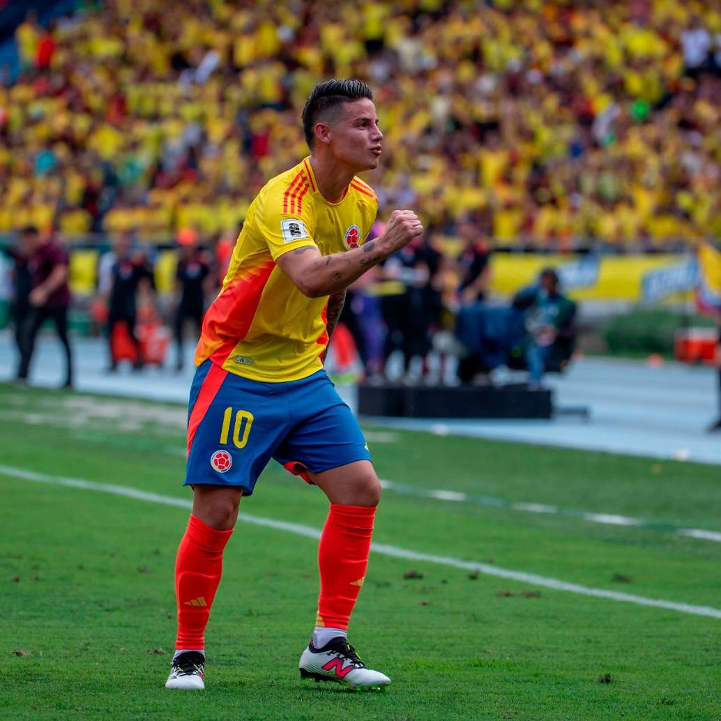 James Rodríguez será el capitán de la Selección Colombia en el duelo ante los peruanos. FOTO: Juan Antonio Sánchez
