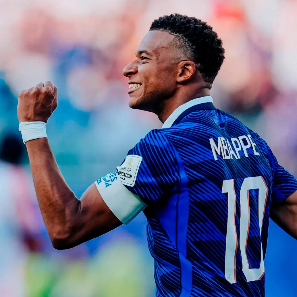 Kylian Mbappé suma 7 goles en esta Copa y alcanza un total de 19 goles en la historia de los Mundiales, a uno del máximo goleador, Lionel Messi. FOTO: X: @equipedefrance