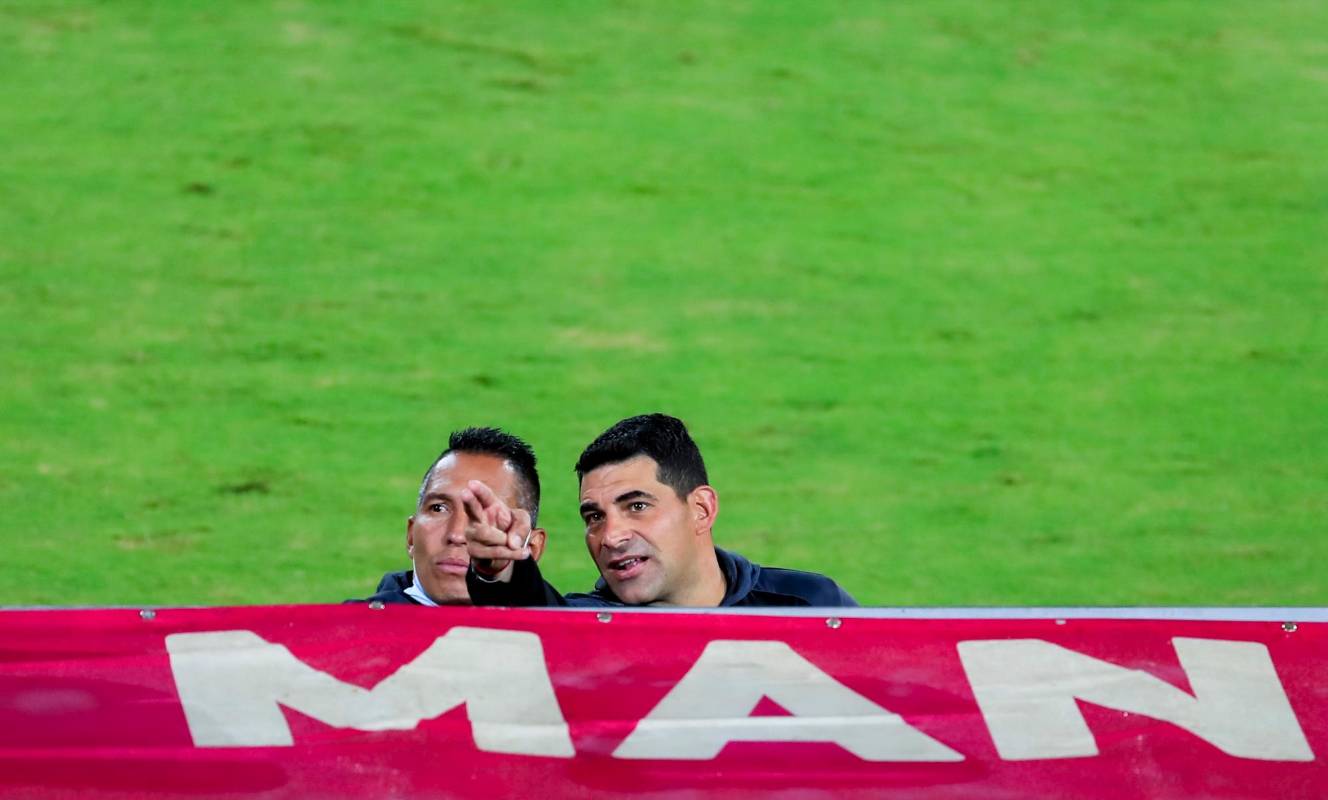 Preocupación en el cuerpo técnico de las Águilas Doradas después de la derrota ante Nacional. FOTO: Jaime Pérez