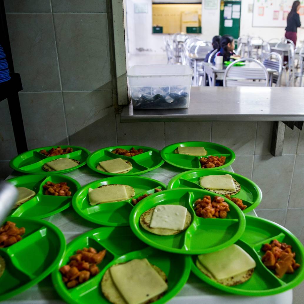 Según el ente de control, las deficiencias afectan a cientos de miles de estudiantes y evidencian problemas de cobertura, planeación y control en varias regiones del país. FOTO: Julio Herrera