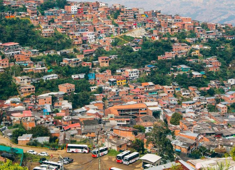 La zona nororiental de Medellín es uno de los territorios más afectados con este fenómeno, según las autoridades. FOTO JULIO CÉSAR HERRERA