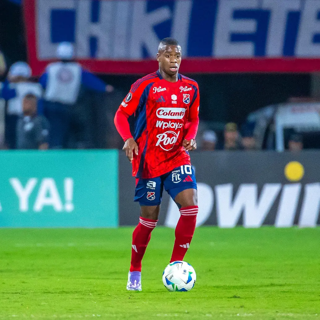 El futbolista Halam Loboa fue la gran figura del Medellín en su partido contra Cusco de la semana pasada en suelo peruano. Foto: Juan Antonio Sánchez