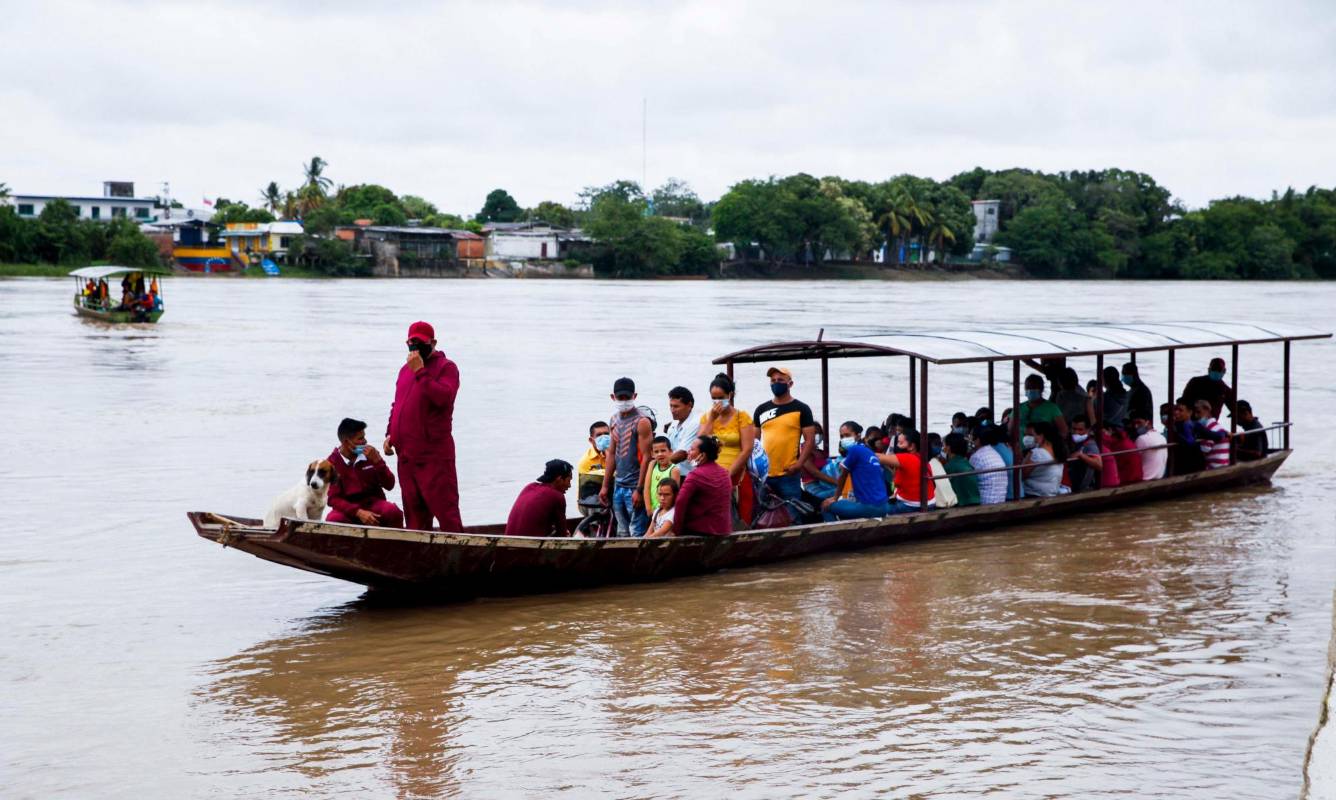 De acuerdo con el más reciente informe de Migración Colombia, en Arauquita permanecen las personas distribuidas en 19 albergues, de los cuales 3.000 son venezolanos. FOTO: JULIO CÉSAR HERRERA. 