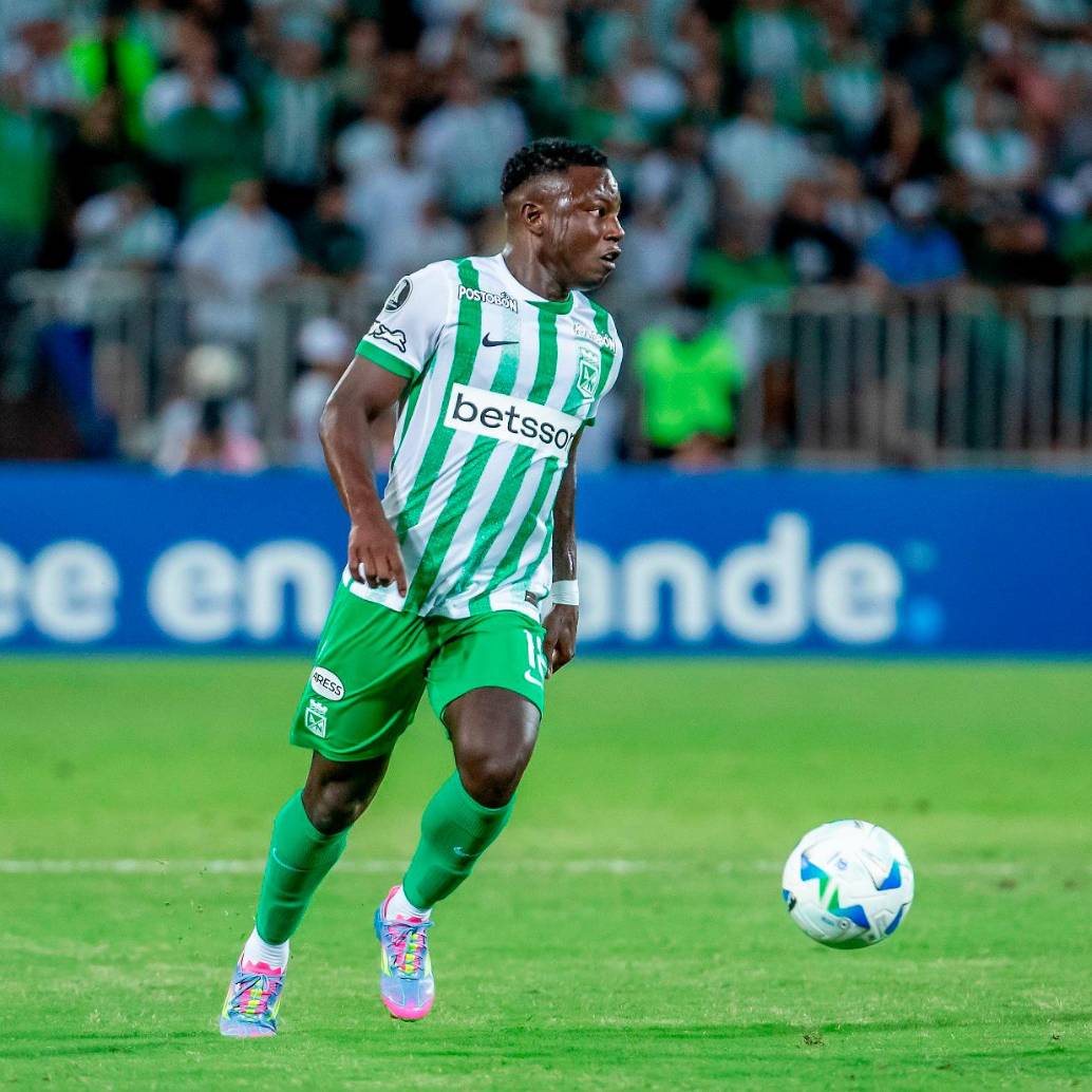 El extremo vallecaucano Marino Hinestroza regresó a jugar con el cuadro verde después de haber estado en la Selección Colombia. FOTO: Juan Antonio Sánchez