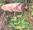 Esta fue la bomba sin explotar que los lugareños encontraron en el corregimiento Jardín de Sucumbíos, de Ipiales, Nariño. FOTO: CORTESÍA.