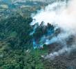 Imagen aérea de la conflagración presentada en la zona rural de Medellín, en el corregimiento de Santa Elena. Foto Cortesía.