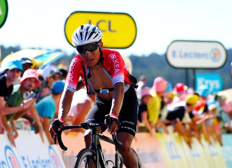 Nairo Quintana sigue escalando posiciones en la clasificación general del Tour de Francia. FOTO: TOMADA DE TWITTER @ARKEA
