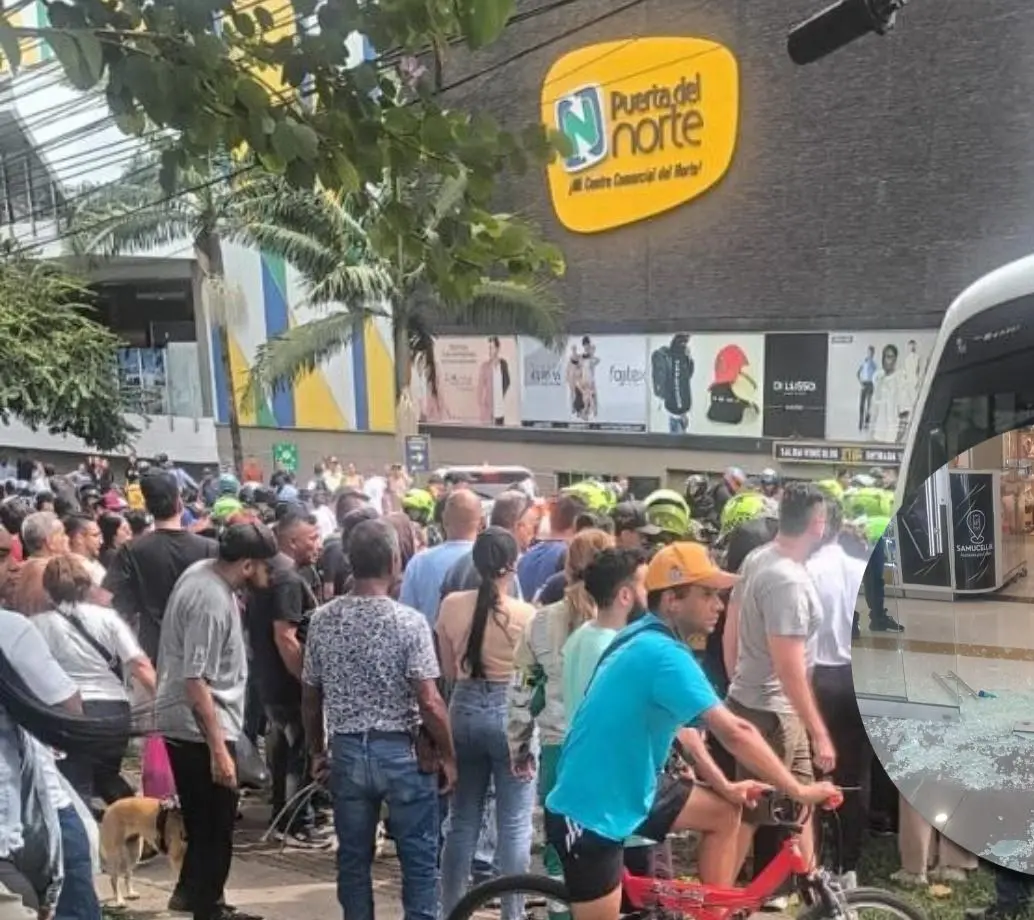 Primeras imágenes de lo que habría sido un intento de hurto en inmediaciones del centro comercial Puerta del Norte en Bello. FOTOS Denuncias Antioquia. 