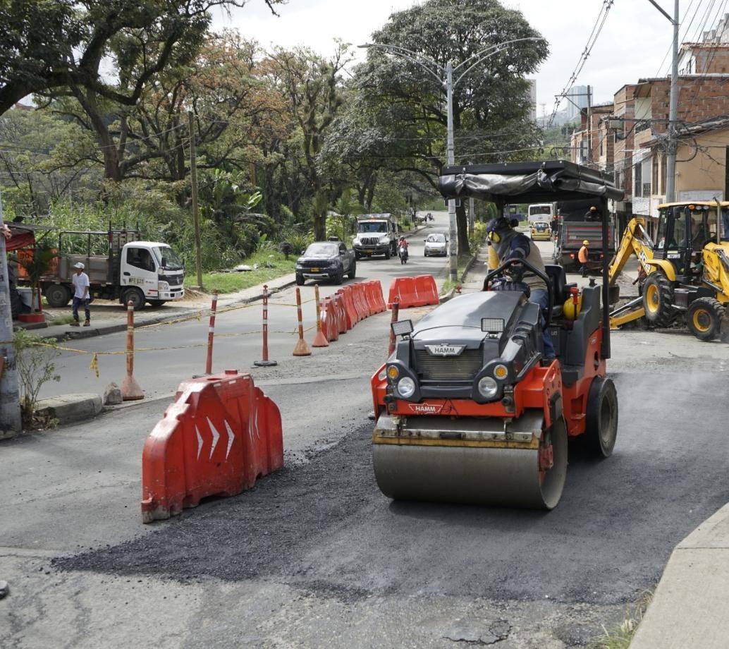 Una de las intervenciones que se adelantan en un punto crítico del municipio de Bello. FOTO Alcaldía de Bello. 