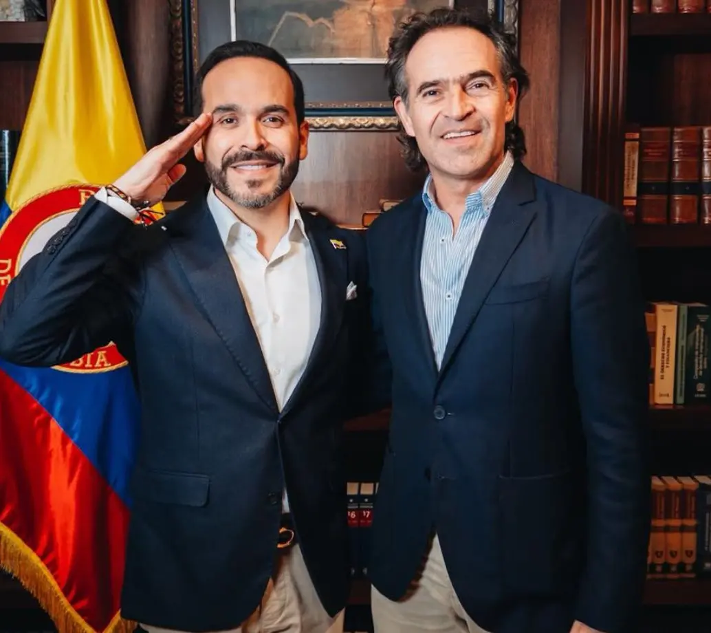 Abelardo de la Espriella, presidente electo de Colombia, y Federico Gutiérrez, alcalde de Medellín. FOTO Alcaldía de Medellín.