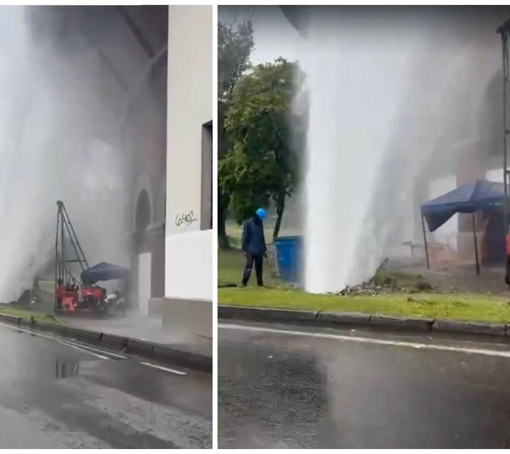 Así quedó registrado en video el momento en el que el agua brota con una gran presión alcanzando una altura casi inusual. FOTO Denuncias Antioquia.