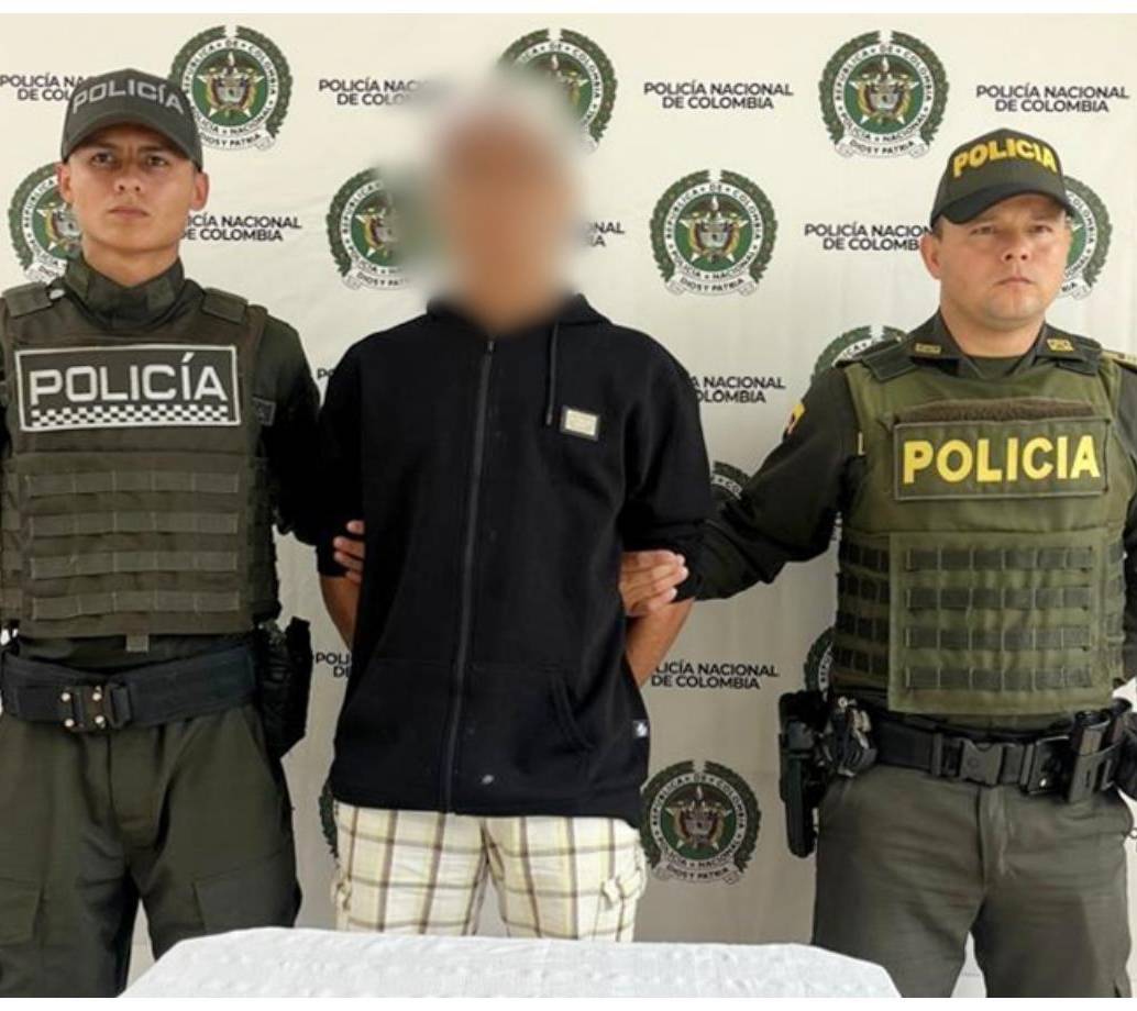 El capturado por el delito de feminicidio tiene 20 años. FOTO Policía Antioquia.