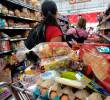 Comidas por fuera, mercado de reposición y salud están entre los gastos que más pesan en el presupuesto de los hogares. FOTO: EL COLOMBIANO