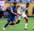 Trent Alexander-Arnold (derecha) hizo su debut oficial con la camiseta del Real Madrid. FOTO: GETTY