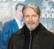 Mads Mikkelsen ha participado en producciones como la serie <i>Hannibal</i> y la película <i>La cacería</i>, premiada en Cannes. FOTO: Getty.