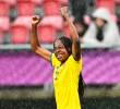 La delantera colombiana Valerín Loboa celebra el tanto con el que vencieron a Nigeria para avanzar a la semifinal del Mundial Sub 20 femenino en Polonia. FOTO GETTY