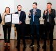 De izquierda a derecha: Andrés Rodríguez, Leticia Orrego, Agustín Laje, Sebastián López y Brisvani Arenas. FOTO Tomada de @elarmadilloco