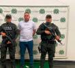 Adrián José Rodríguez Gudiño fue capturado en La Ceja, Oriente antioqueño, en un operativo entre autoridades colombianas y de Estados Unidos. FOTO: CORTESÍA POLICÍA NACIONAL
