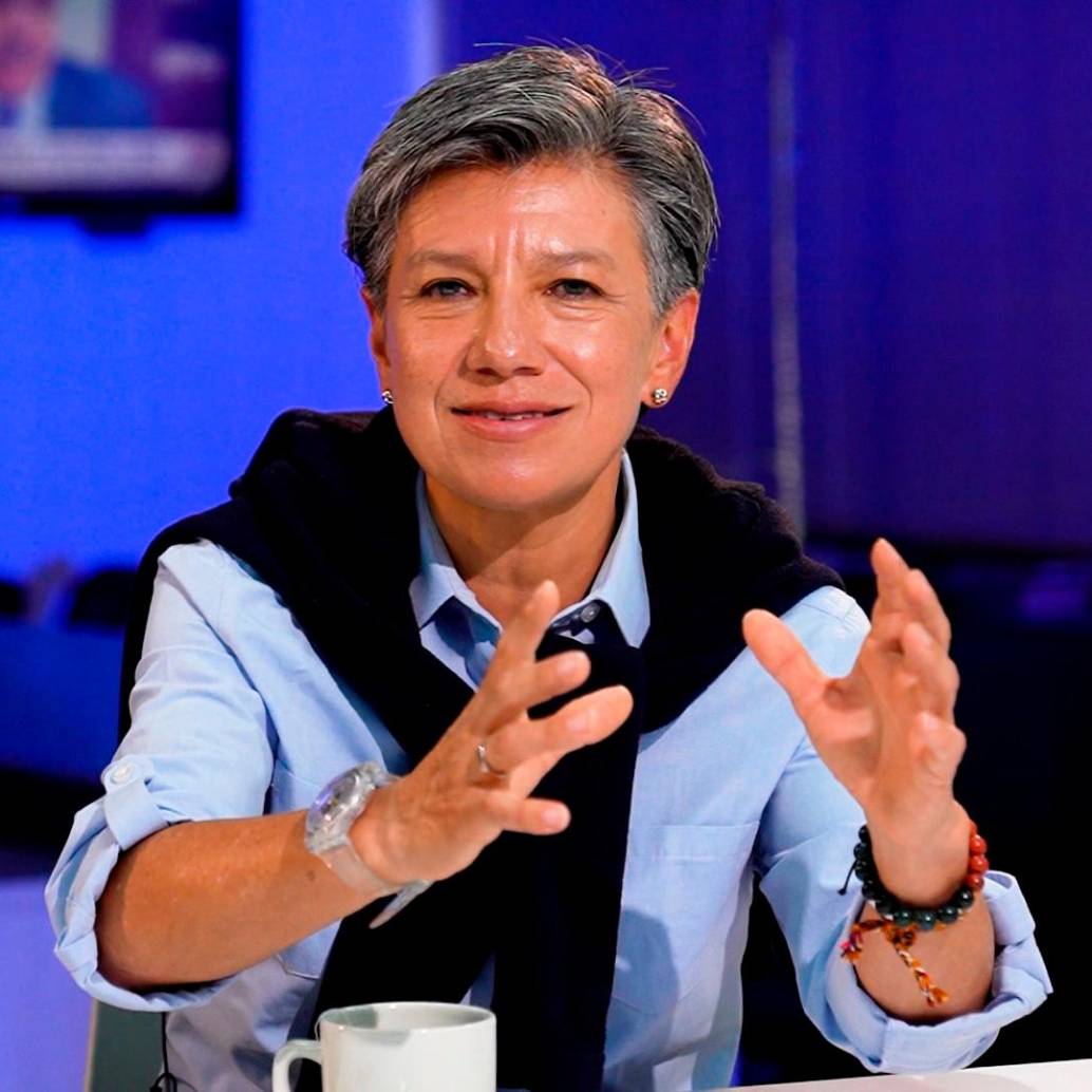 Claudia López durante su etapa como alcaldesa de Bogotá, cargo que ocupó entre 2020 y 2023 y que la convirtió en la primera mujer elegida para gobernar la capital colombiana. FOTO: Sebastián Carvajal 