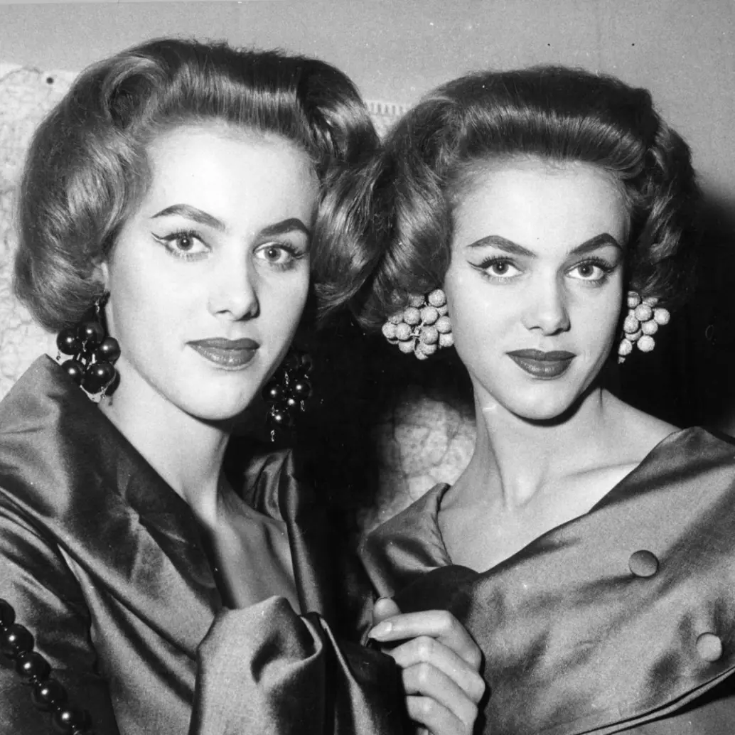 Alice y Ellen Kessler, íconos del espectáculo europeo, fueron halladas sin vida en su casa de Grünwald tras recurrir a un suicidio asistido. FOTO Getty