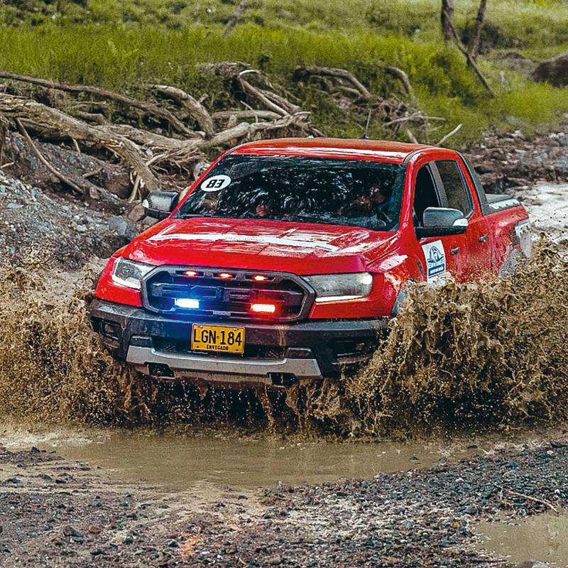 Así se viven las travesías en el recorrido por el Suroreste de Sueños por Colombia. Adrenalina pura al desafiar las condiciones más adversas en los distintos vehículos. FOTO Cortesía Sueños Por Colombia