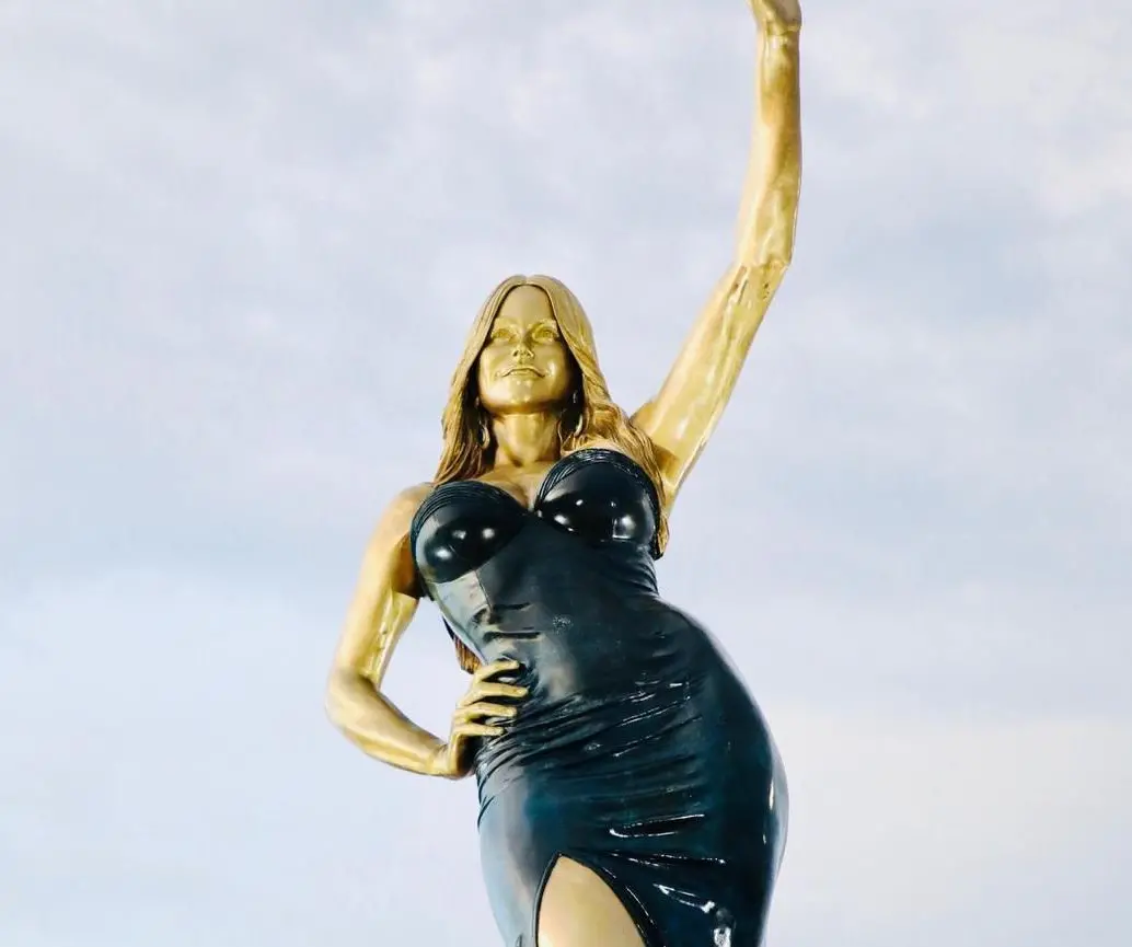 La estatua de Sofía Vergara es un homenaje a la carrera de la actriz en el extranjero. FOTO Alcaldía de Barranquilla