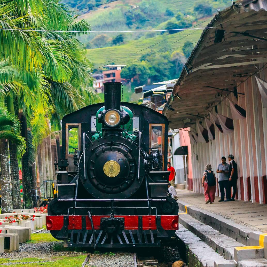 La Estación Cisneros del Ferrocarril de Antioquia sirvió como terminal y taller para todo el material rodante.<b><span class="mln_uppercase_mln"> </span></b>FOTO<b><span class="mln_uppercase_mln"> CAMILO SUÁREZ </span></b>