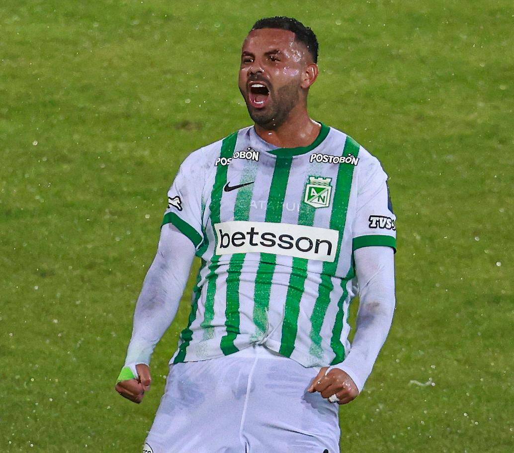El volante antioqueño Edwin Cardona ha sido la gran figura de Atlético Nacional en lo que va del 2025. Cuando no está, se nota su ausencia en el equipo dirigido por Gandolfi. FOTO: MANUEL SALDARRIAGA