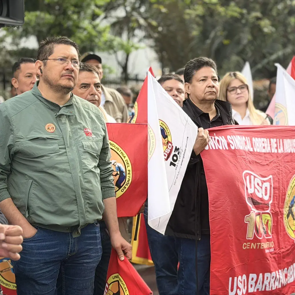 La organización sindical advirtió que una transición energética que no cuente con un plan claro y realista de reemplazo de ingresos podría poner en riesgo la viabilidad de Ecopetrol, la principal empresa del país. Foto: Tomada de X