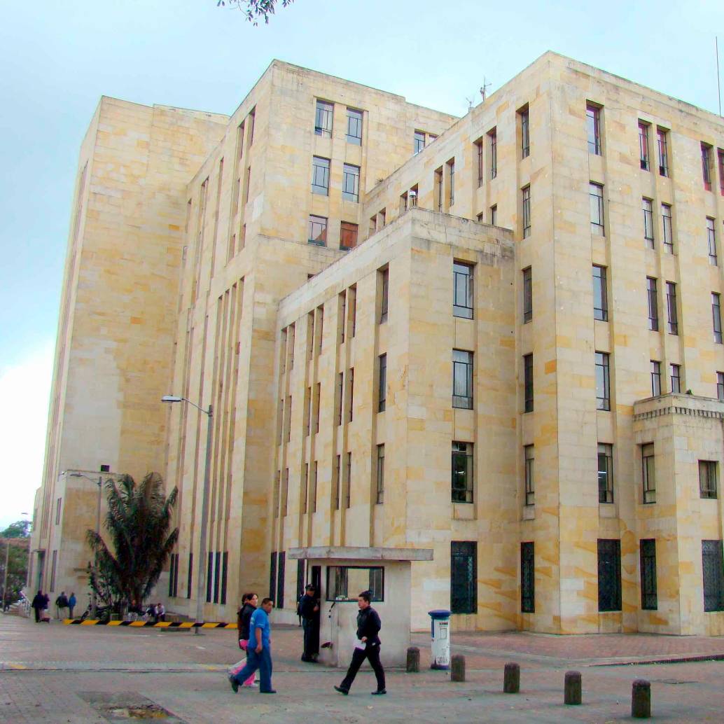 La caja del Gobierno Nacional sigue bajo presión: los depósitos del Tesoro cayeron 30% frente a marzo de 2025. FOTO: GETTY