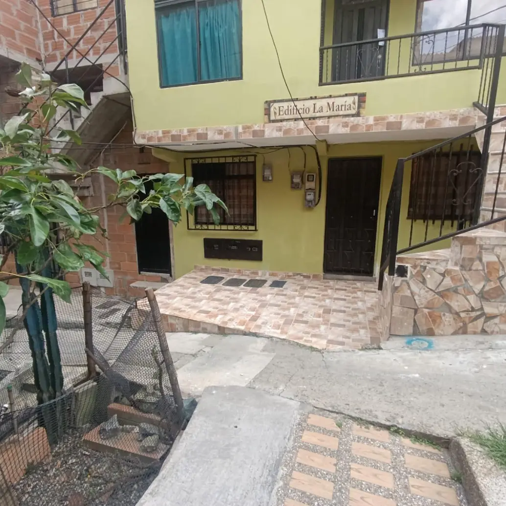 En este sector del barrio Villa Flora, en la comuna 7 (Robledo), ocurrió el ataque en contra de Jovan Esteban Leal David, de 24 años. Murió cuatro días después en un hospital de la capital antioqueña. FOTO: ALEJANDRA MORALES RÍOS 