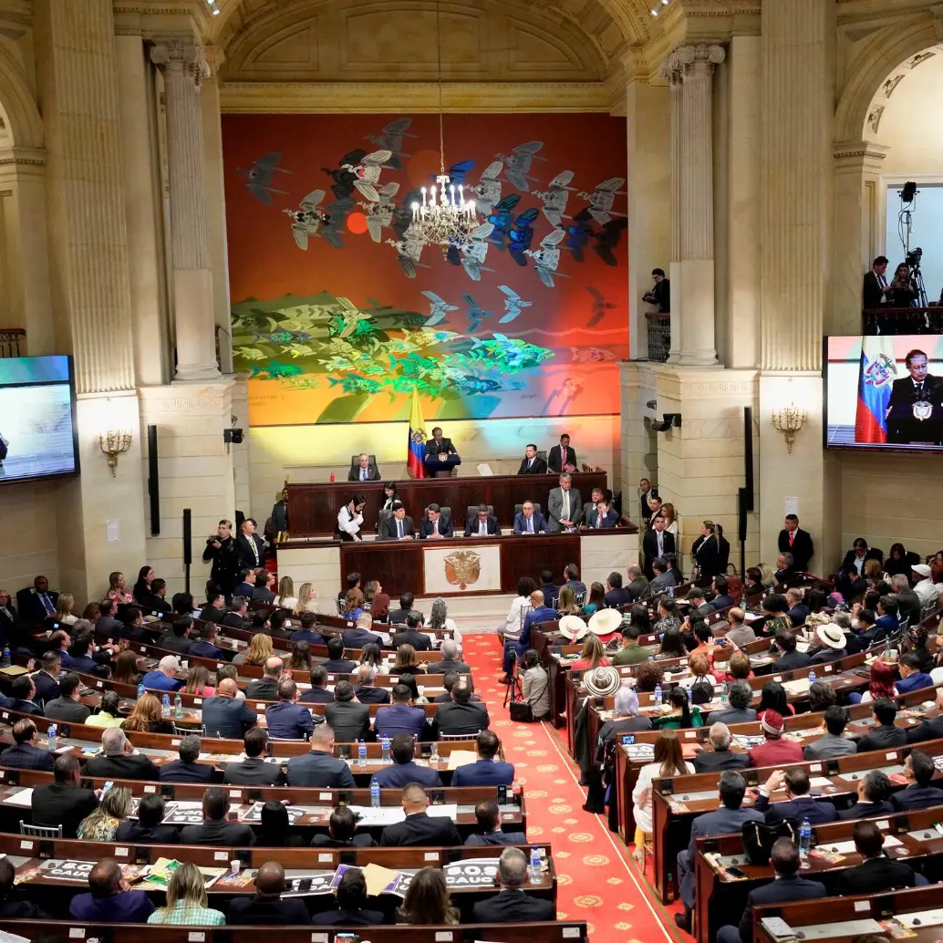 Durante diciembre, el Congreso discutió, debatió y hundió la reforma tributaria que buscaba recaudar $16 billones. FOTO<b><span class="mln_uppercase_mln"> Colprensa</span></b>