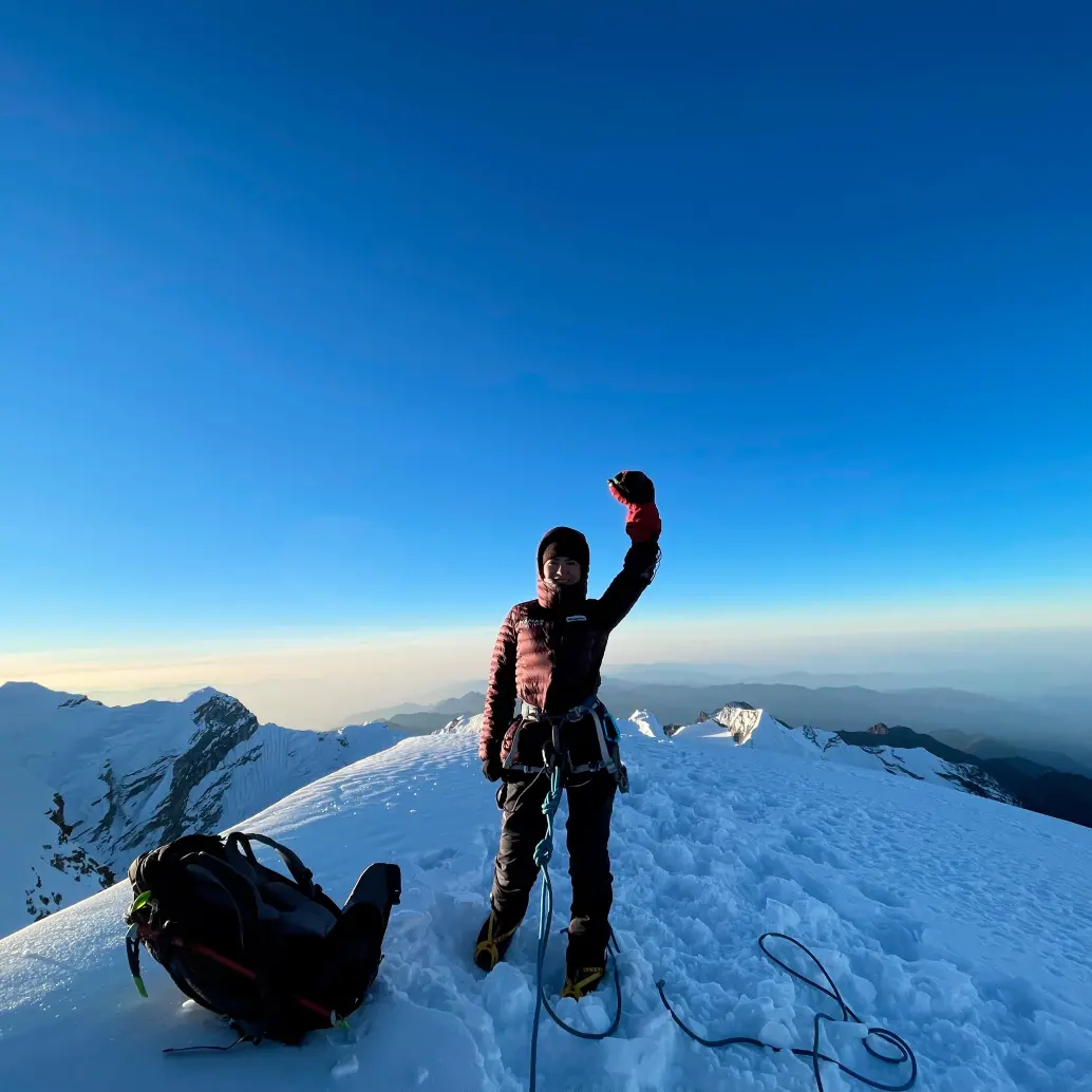 La montañista colombiana espera culminar con éxito el ascenso a las cumbres volcánicas. FOTO<b><span class="mln_uppercase_mln"> colprensa</span></b>